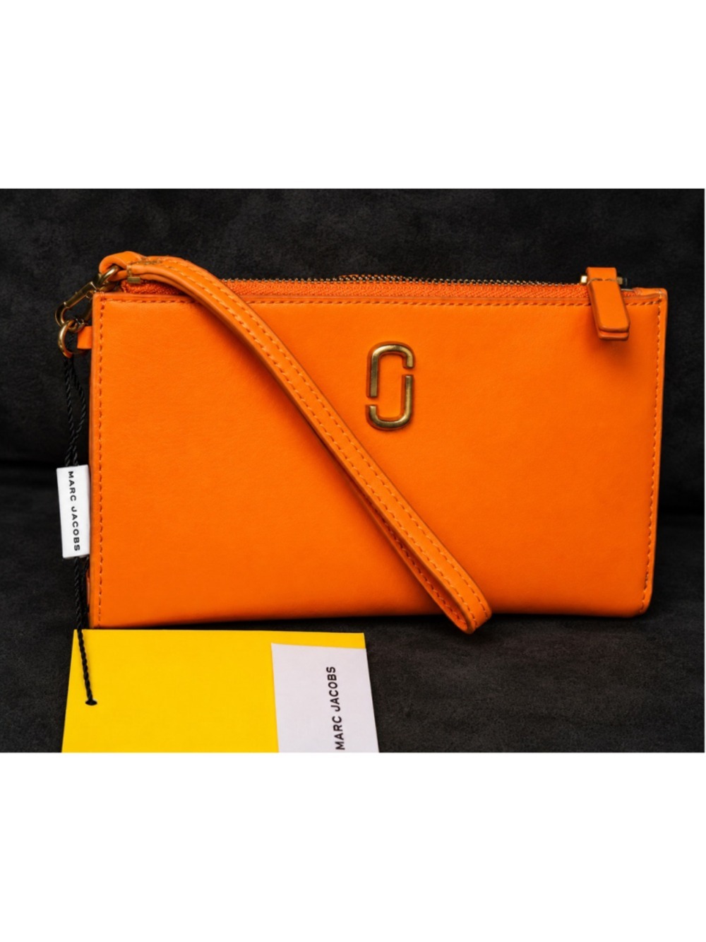 NWT Marc Jacobs The J Marc Scorched Leather Phone Wristlet Wallet Orange